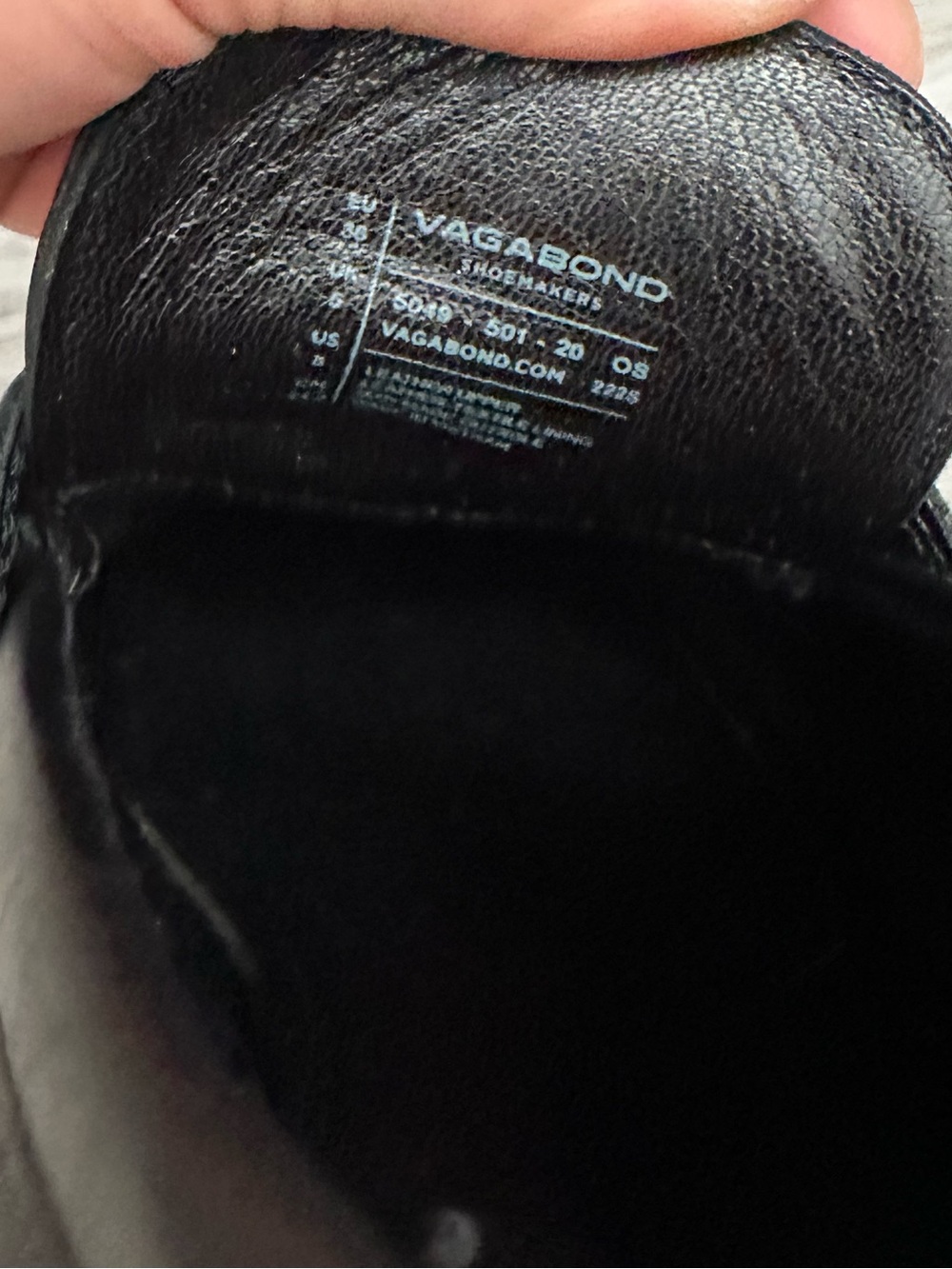 Vagabond Black Leather “Cosmo 2.0” Penny Loafers - Picture 9 of 12
